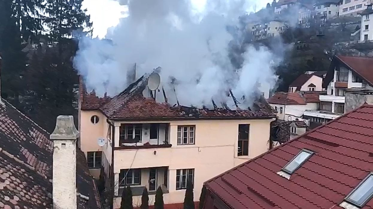 Incendiu bancă Brașov: Detalii și intervenția pompierilor