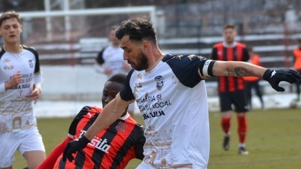 CSM Reșița – Unirea Alba Iulia 1-0. Primul baraj din Cupa României! Pierzătorii întâlnesc Farul în ”sferturi” CSM Reșița – Unirea Alba Iulia 1-0. Primul baraj din Cupa României! Pierzătorii întâlnesc Farul în ”sferturi”