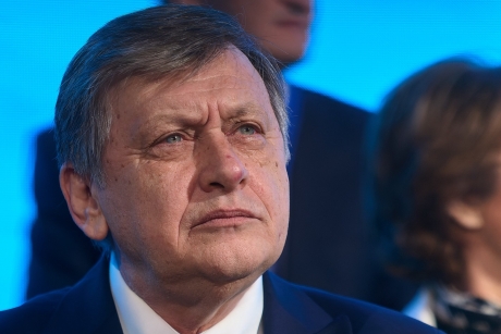 VIDEO Crin Antonescu, reacție la interviul dat de președintele CCR: Este oportun, e un pas în a explica VIDEO Crin Antonescu, reacție la interviul dat de președintele CCR: Este oportun, e un pas în a explica