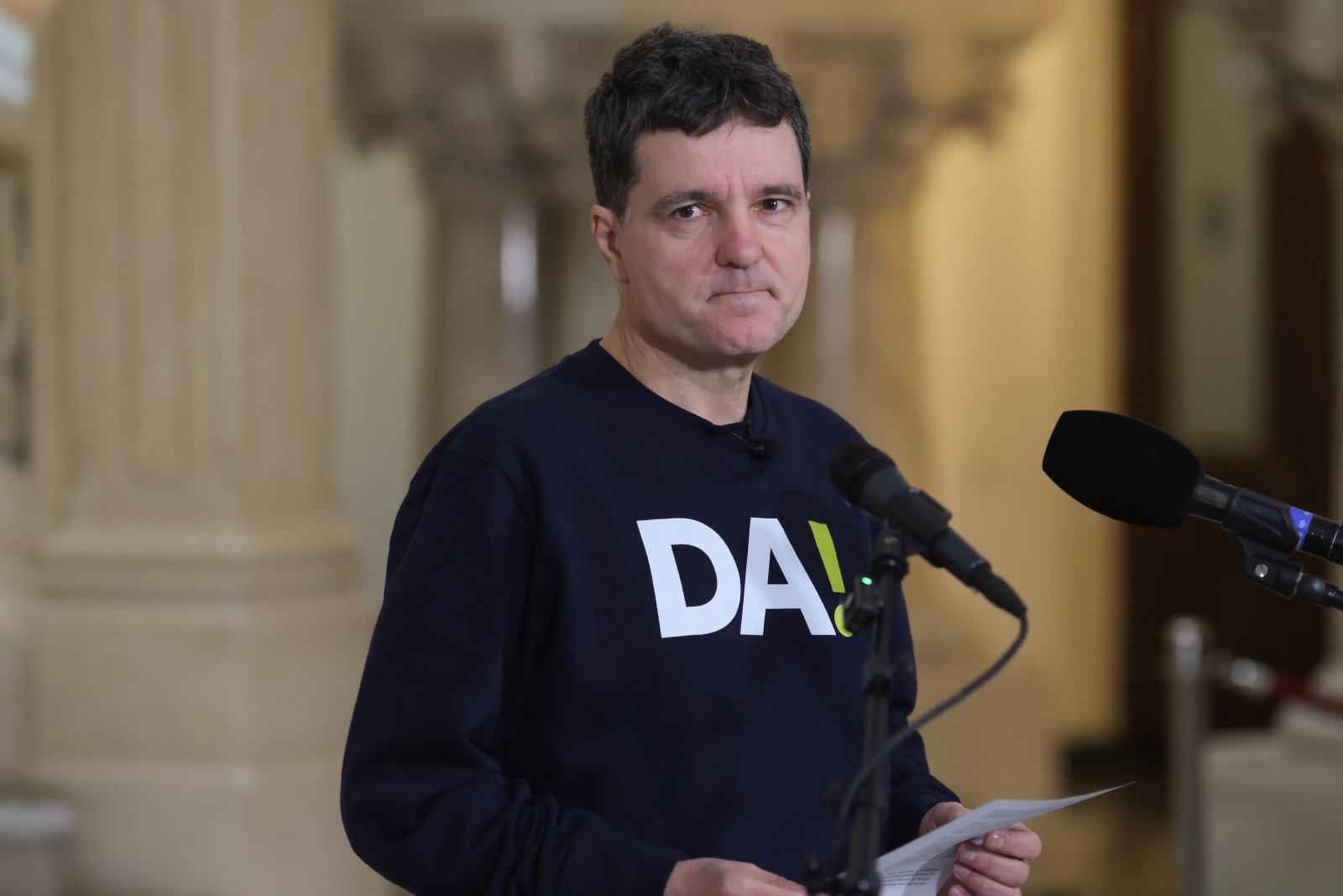 Denunțul care răstoarnă scena politică: Vladimir Ciorbă le-ar fi spus procurorilor DIICOT cum i-a dat mită lui Nicușor Dan Denunțul care răstoarnă scena politică: Vladimir Ciorbă le-ar fi spus procurorilor DIICOT cum i-a dat mită lui Nicușor Dan
