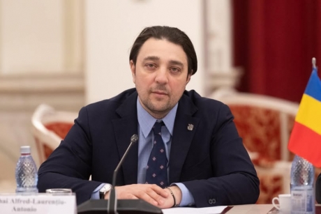 Fost senator: Avem o erodare sistematică a democrației în România Fost senator: Avem o erodare sistematică a democrației în România