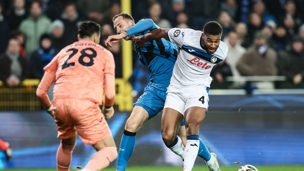 ”A fost furată!” Italienii au ”explodat” după ce au văzut penalty-ul acordat pe final în Club Brugge