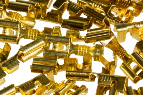 Aparatul casnic care conține aur de 22K. Mulți români îl aruncă fără să știe cât valorează! Aparatul casnic care conține aur de 22K. Mulți români îl aruncă fără să știe cât valorează!