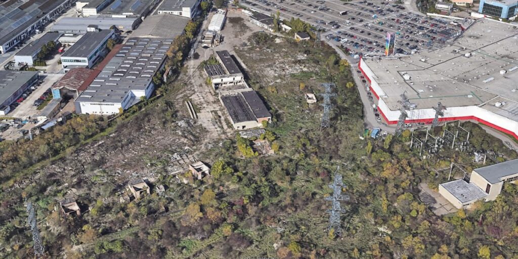 Demolarea construcțiilor în zona Baza 3 de către Primărie Demolarea construcțiilor în zona Baza 3 de către Primărie