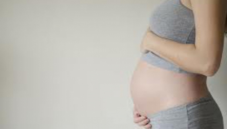 Mama naturală: un caz rar în Justiția din România