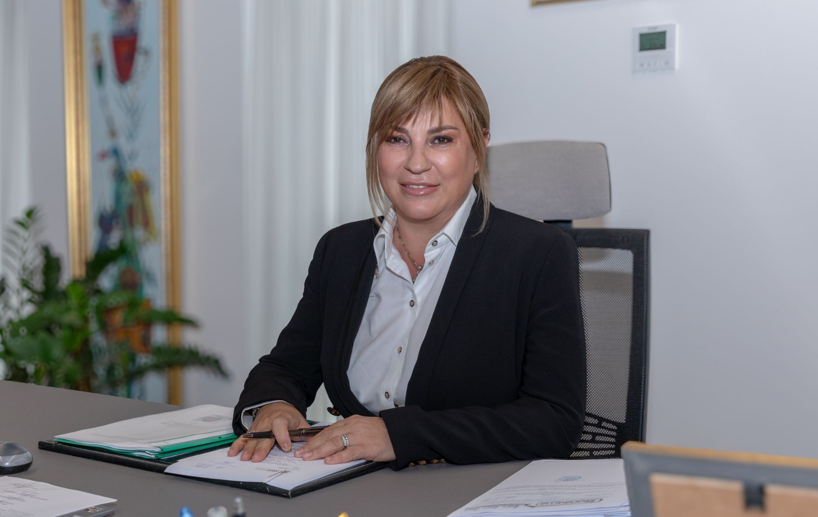 Șefa CNI câștigă de 65 de ori mai bine decât un român mediu! Reacție șocantă când a fost confruntată: „Aoleu… Mult!” Șefa CNI câștigă de 65 de ori mai bine decât un român mediu! Reacție șocantă când a fost confruntată: „Aoleu… Mult!”