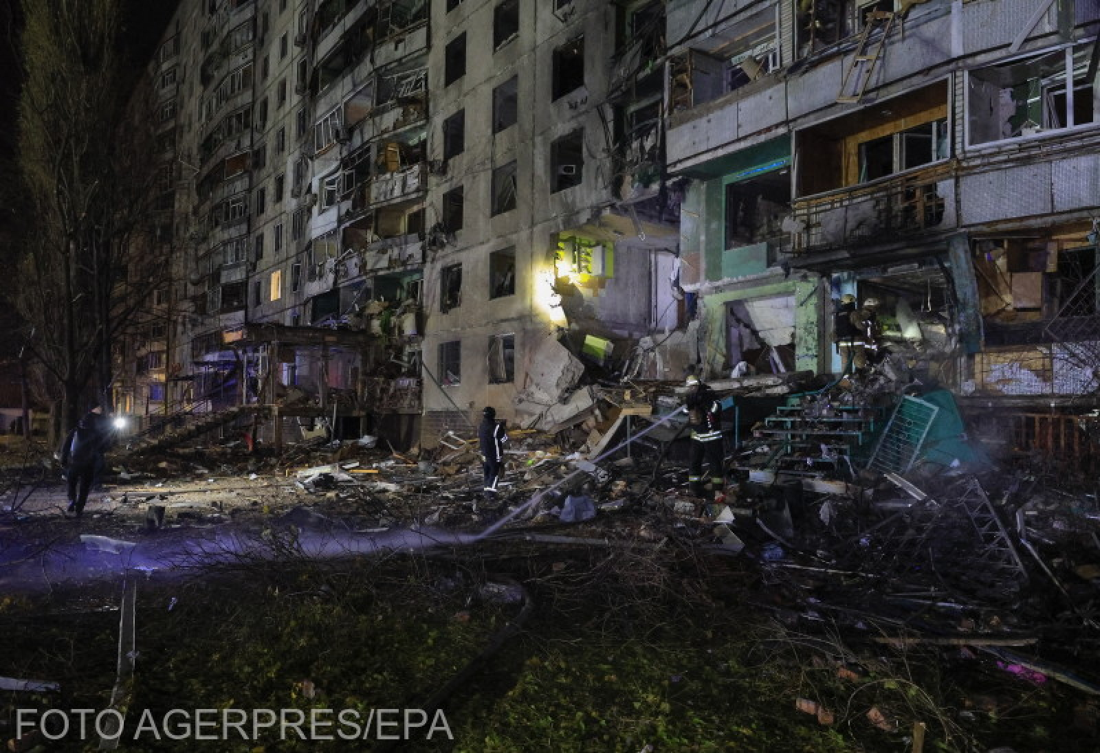 Rusia a atacat Ucraina cu 1.250 de bombe, 750 de drone și peste 20 de rachete în ultima săptămână, anunţă Zelenski Rusia a atacat Ucraina cu 1.250 de bombe, 750 de drone și peste 20 de rachete în ultima săptămână, anunţă Zelenski