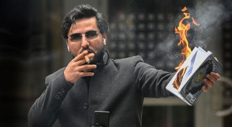 VIDEO Irakianul care a incendiat Coranul în Suedia a fost executat: era LIVE pe TikTok în momentul asasinatului VIDEO Irakianul care a incendiat Coranul în Suedia a fost executat: era LIVE pe TikTok în momentul asasinatului