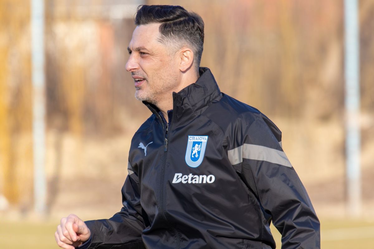 Rădoi a prefațat primul meci la revenirea la Craiova: „În România nu ar trebui să existe așa ceva” Rădoi a prefațat primul meci la revenirea la Craiova: „În România nu ar trebui să existe așa ceva”