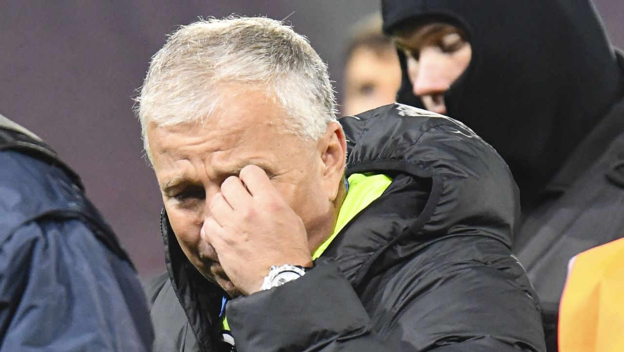 Decizia finală luată de Neluțu Varga în privința lui Dan Petrescu, după ce antrenorul a fost contestat de fani