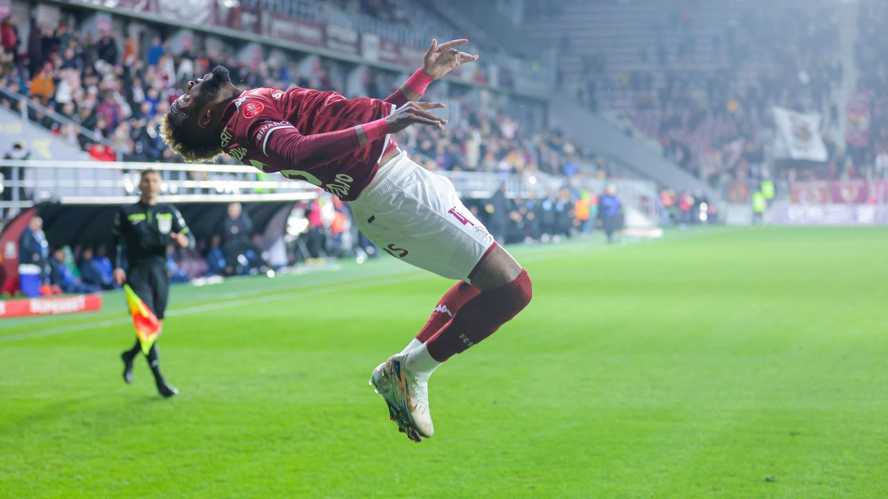 Aaron Boupendza, OUT de la Rapid! Anunțul clubului + reacția lui Marius Șumudică