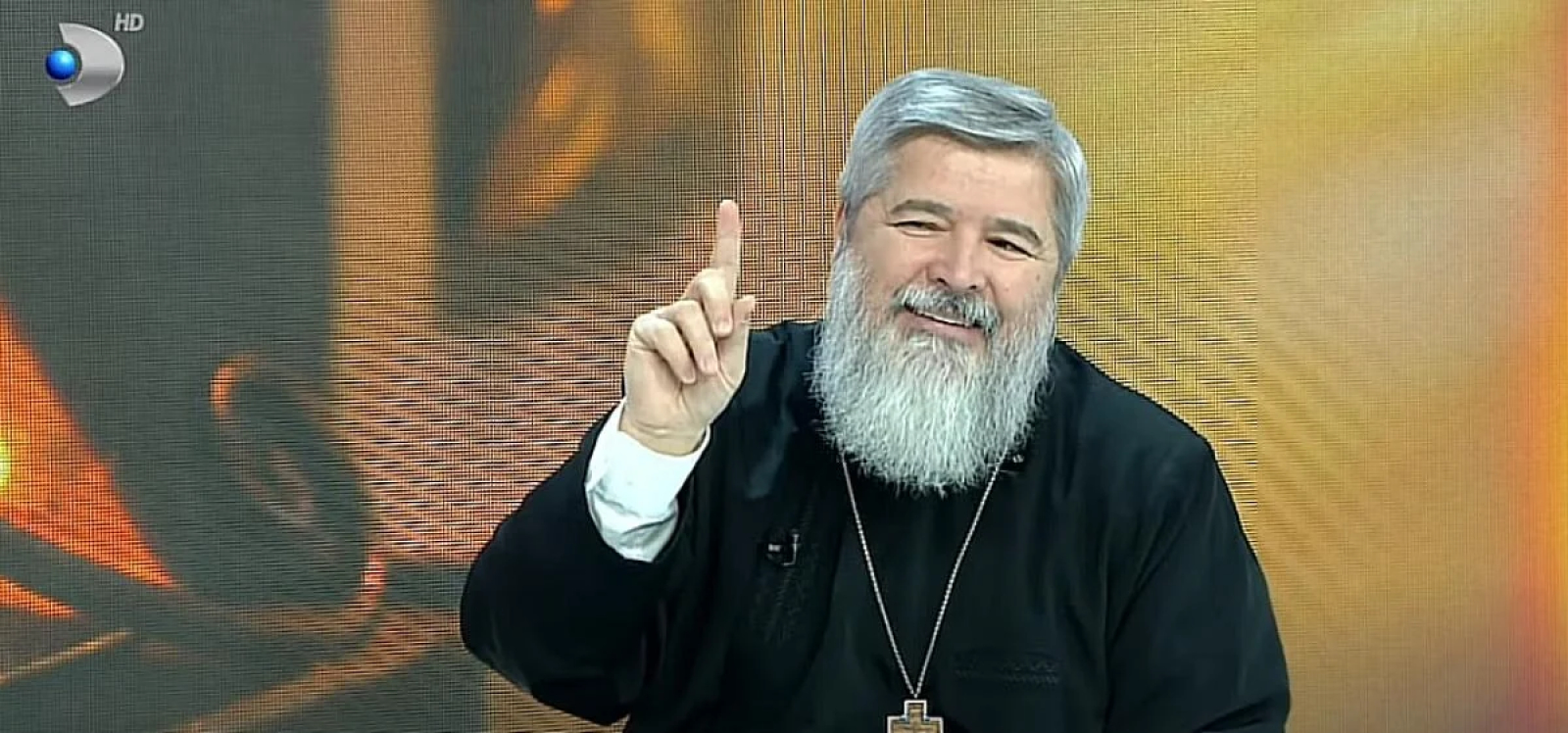 Preotul Vasile Ioana, despre tradiția cu spălatul de Bobotează: Doamne ferește!