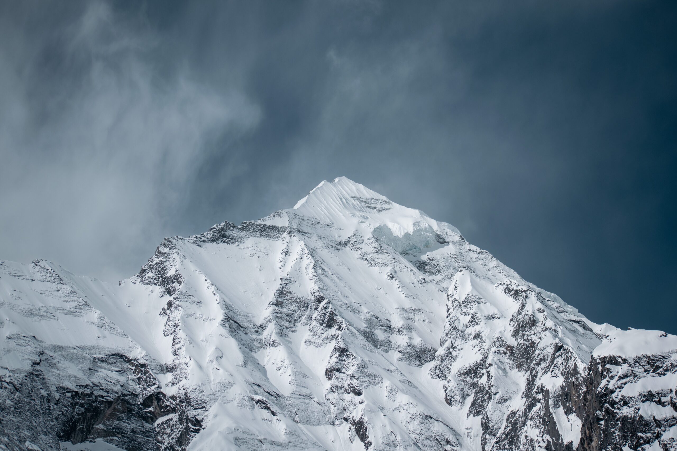 Pe drum de 8 zile: Doi ucraineni blocați în munți au cerut ajutorul autorităților din Mureș / UPDATE: Bărbații au fost găsiți