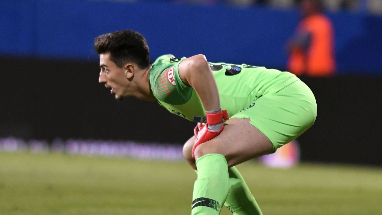 Încă un transfer ratat? Și-au amintit de Andrei Vlad: „Priviți cu atenție ce face!” Încă un transfer ratat? Și-au amintit de Andrei Vlad: „Priviți cu atenție ce face!”