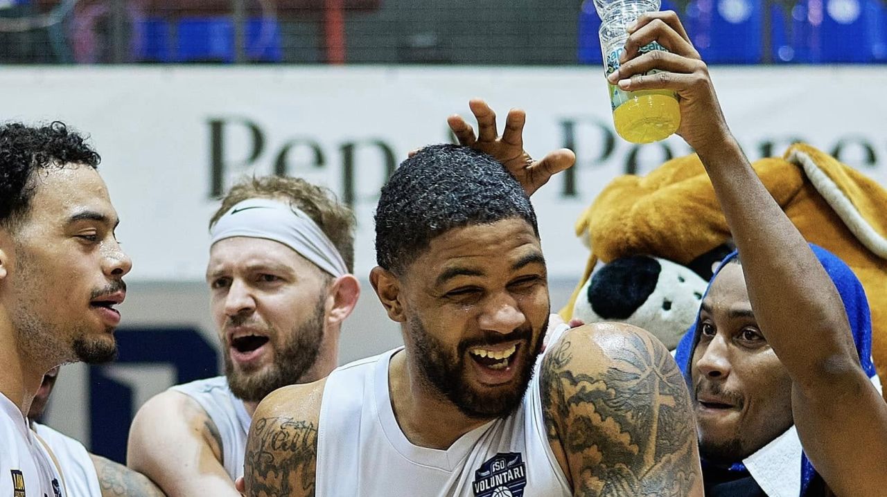 Echipa din România finalistă de cupă europeană, scor monstruos în European North Basketball League! Echipa din România finalistă de cupă europeană, scor monstruos în European North Basketball League!