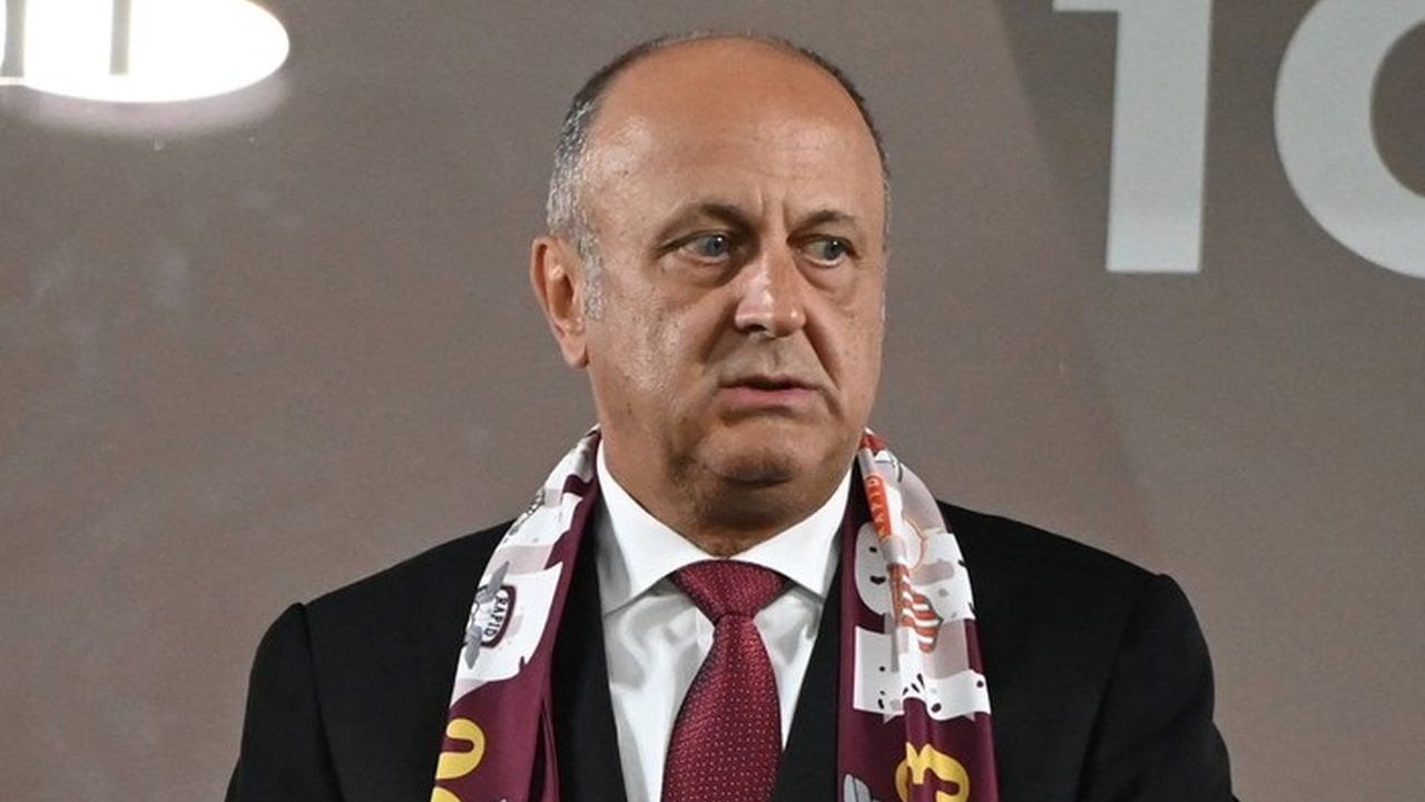 Dan Șucu, „încolțit” de un rival din Superligă! Condițiile impuse pentru ca mutarea dorită de Șumudică să se facă acum Dan Șucu, „încolțit” de un rival din Superligă! Condițiile impuse pentru ca mutarea dorită de Șumudică să se facă acum