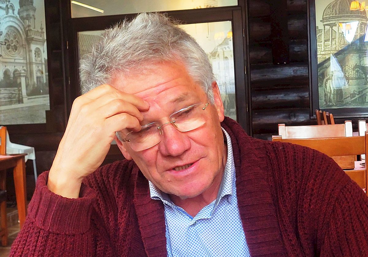 Ce l-a tulburat pe Boloni în România: „Am vrut să pășesc pe acolo pe unde tatei i s-a făcut rău, dar n-am mai văzut decât buruieni și gunoi”