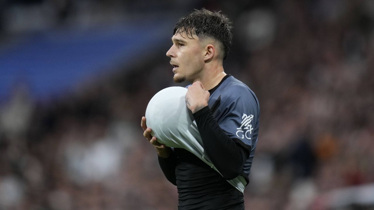 Andrei Rațiu le-a spus spaniolilor unde vrea să joace din vară: ”Întotdeauna mi-a plăcut!” Andrei Rațiu le-a spus spaniolilor unde vrea să joace din vară: ”Întotdeauna mi-a plăcut!”