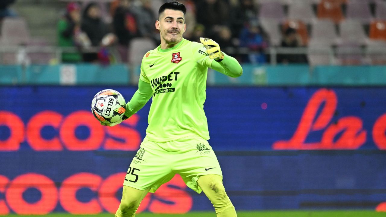 Dinamo, „citită“ de Căbuz, portarul lui Hermannstadt: „De acolo s-a rupt totul…“ Dinamo, „citită“ de Căbuz, portarul lui Hermannstadt: „De acolo s-a rupt totul…“