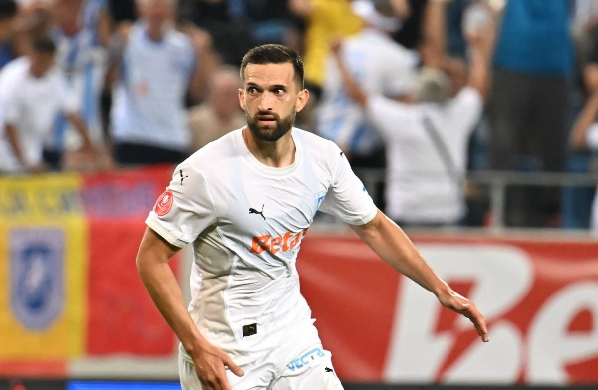 SuperLiga: Universitatea Craiova s-a despărțit de un fotbalist pe care îl transferase în vară SuperLiga: Universitatea Craiova s-a despărțit de un fotbalist pe care îl transferase în vară