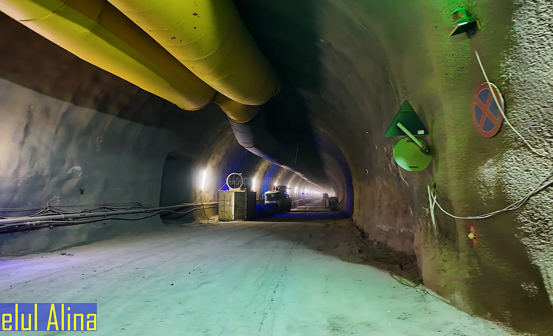 VIDEO Premieră în construcțiile din România: cum arată din interior primul tunel de autostradă forat / Metoda prin care e construit VIDEO Premieră în construcțiile din România: cum arată din interior primul tunel de autostradă forat / Metoda prin care e construit