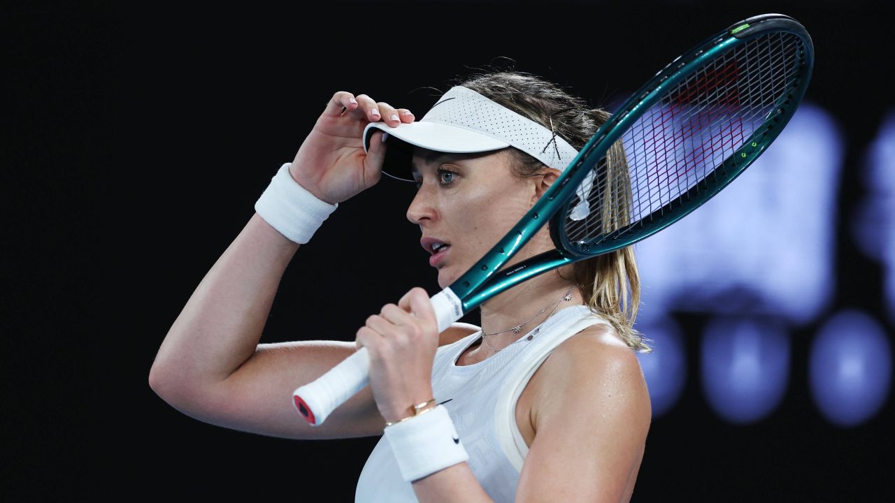 Reacția neașteptată a Paulei Badosa, după ce Jaqueline Cristian i-a luat doar trei game-uri, în Mexic Reacția neașteptată a Paulei Badosa, după ce Jaqueline Cristian i-a luat doar trei game-uri, în Mexic