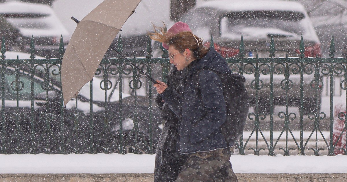 Vânt puternic, ninsori și viscol anunțate de meteorologi. Județele care intră sub cod galben și portocaliu