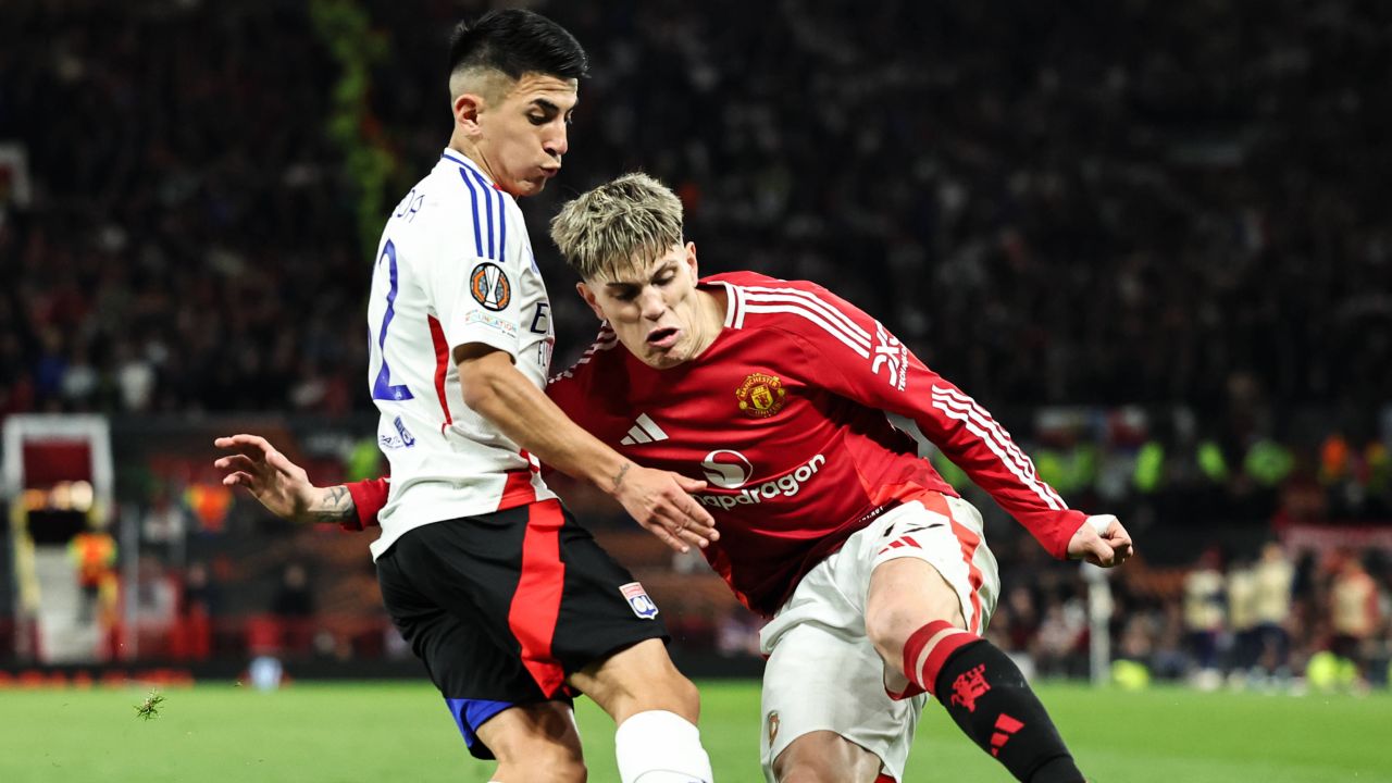 Meci de infarct în Manchester United -uri