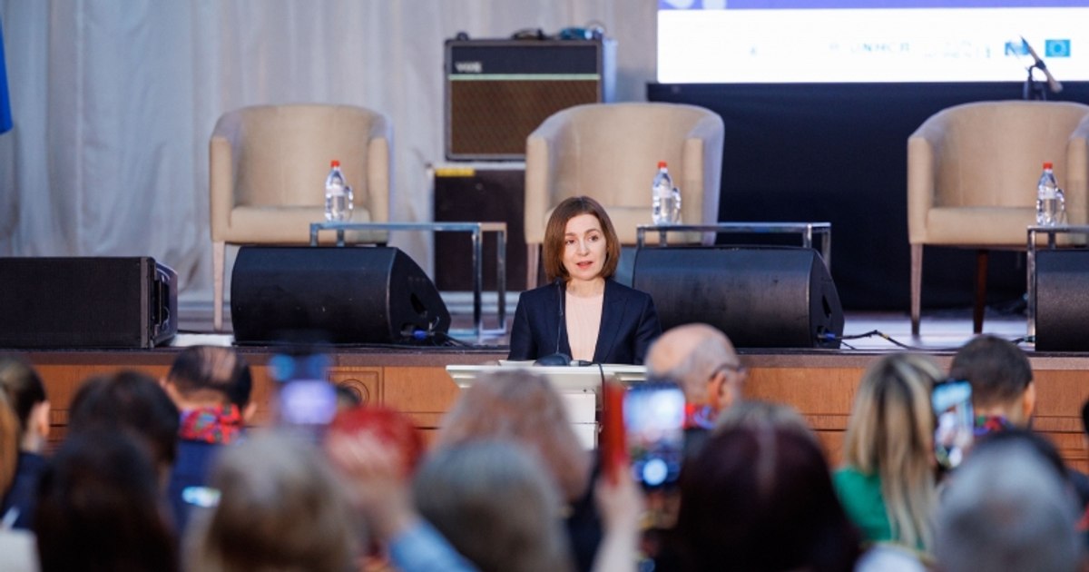 Maia Sandu condamnă atacul Rusiei asupra Krivoi Rog: Regimul barbar încearcă să-și refacă imperiul prin teroare Maia Sandu condamnă atacul Rusiei asupra Krivoi Rog: Regimul barbar încearcă să-și refacă imperiul prin teroare