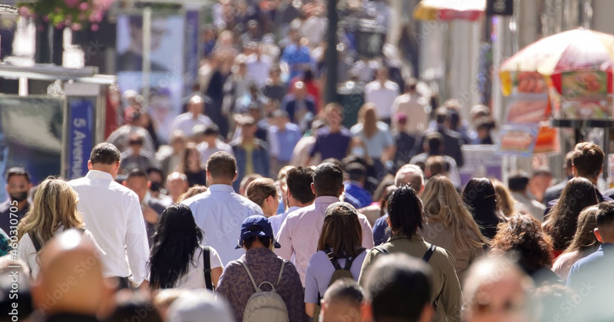 Ce culori aleg să poarte oamenii ipocriți Ce culori aleg să poarte oamenii ipocriți