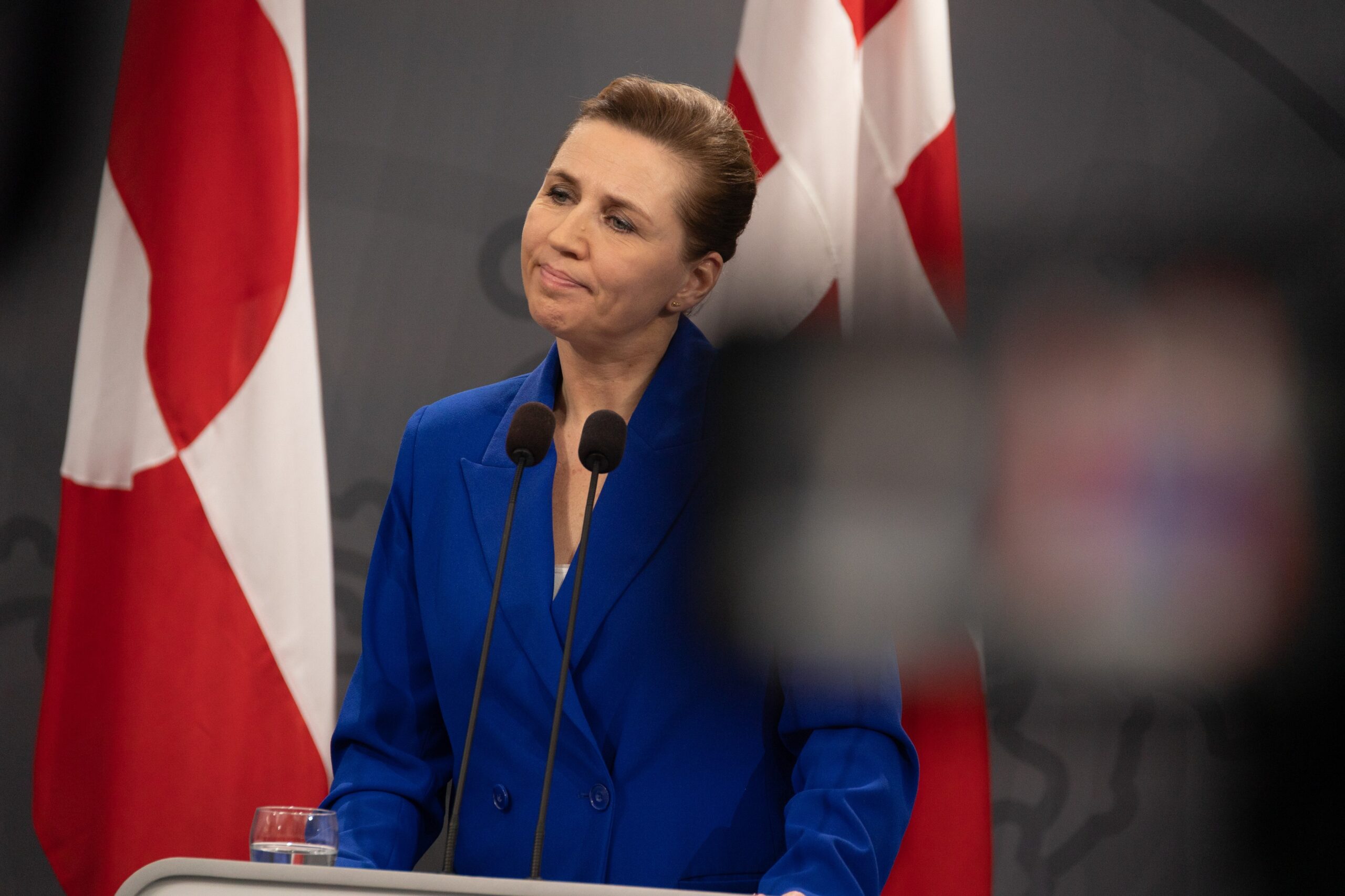 Prim-ministra daneză anunță o vizită în Groenlanda, pe fondul interesului SUA pentru insula arctică Prim-ministra daneză anunță o vizită în Groenlanda, pe fondul interesului SUA pentru insula arctică