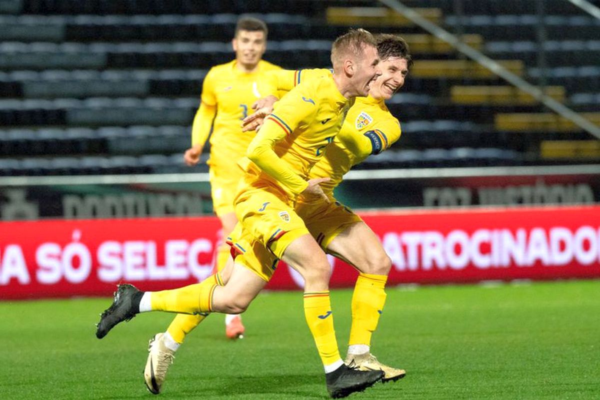 Dinamo a bătut palma pentru un transfer-RECORD din Superligă! De 13 ani n-au mai plătit „câinii” atât pentru un jucător Dinamo a bătut palma pentru un transfer-RECORD din Superligă! De 13 ani n-au mai plătit „câinii” atât pentru un jucător