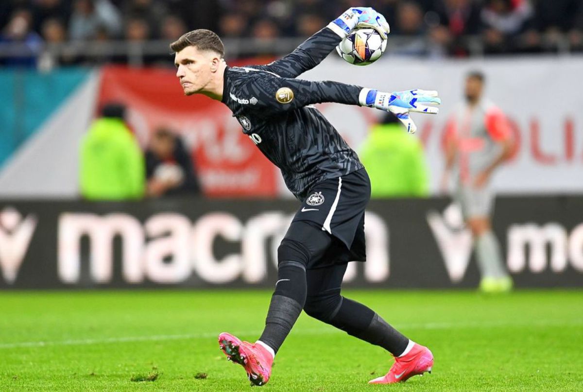 Becali, ultimatum pentru Târnovanu: „Cum să faci așa ceva?! La revedere” + Încă un fotbalist criticat dur: „El se ascunde de minge” Becali, ultimatum pentru Târnovanu: „Cum să faci așa ceva?! La revedere” + Încă un fotbalist criticat dur: „El se ascunde de minge”