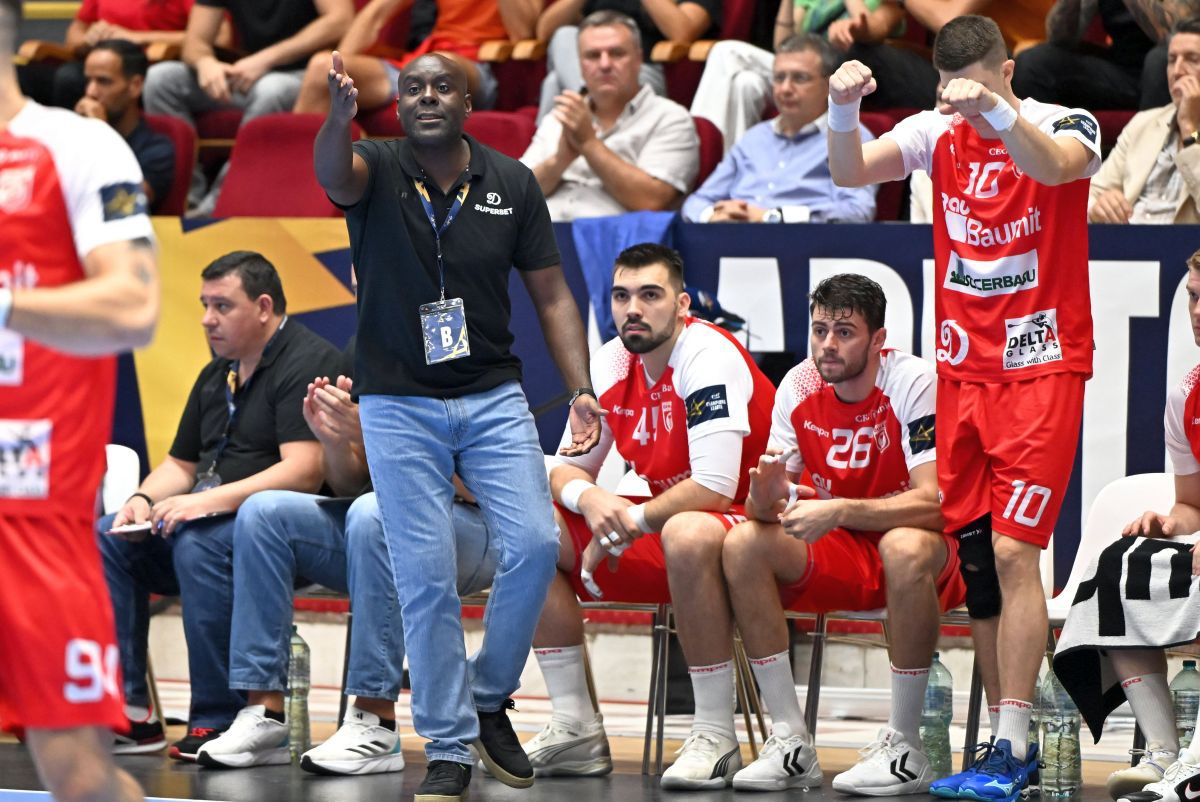 Dinamo schimbă antrenorul: „M-au anunțat de față cu jucătorii că nu voi mai continua”