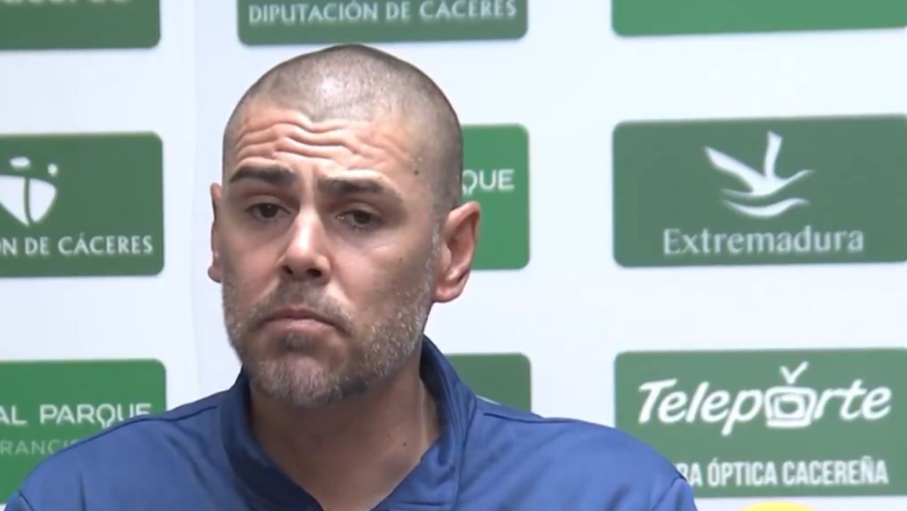 Fiasco total! Victor Valdés a rezistat doar o lună pe banca unei echipe din Liga 4