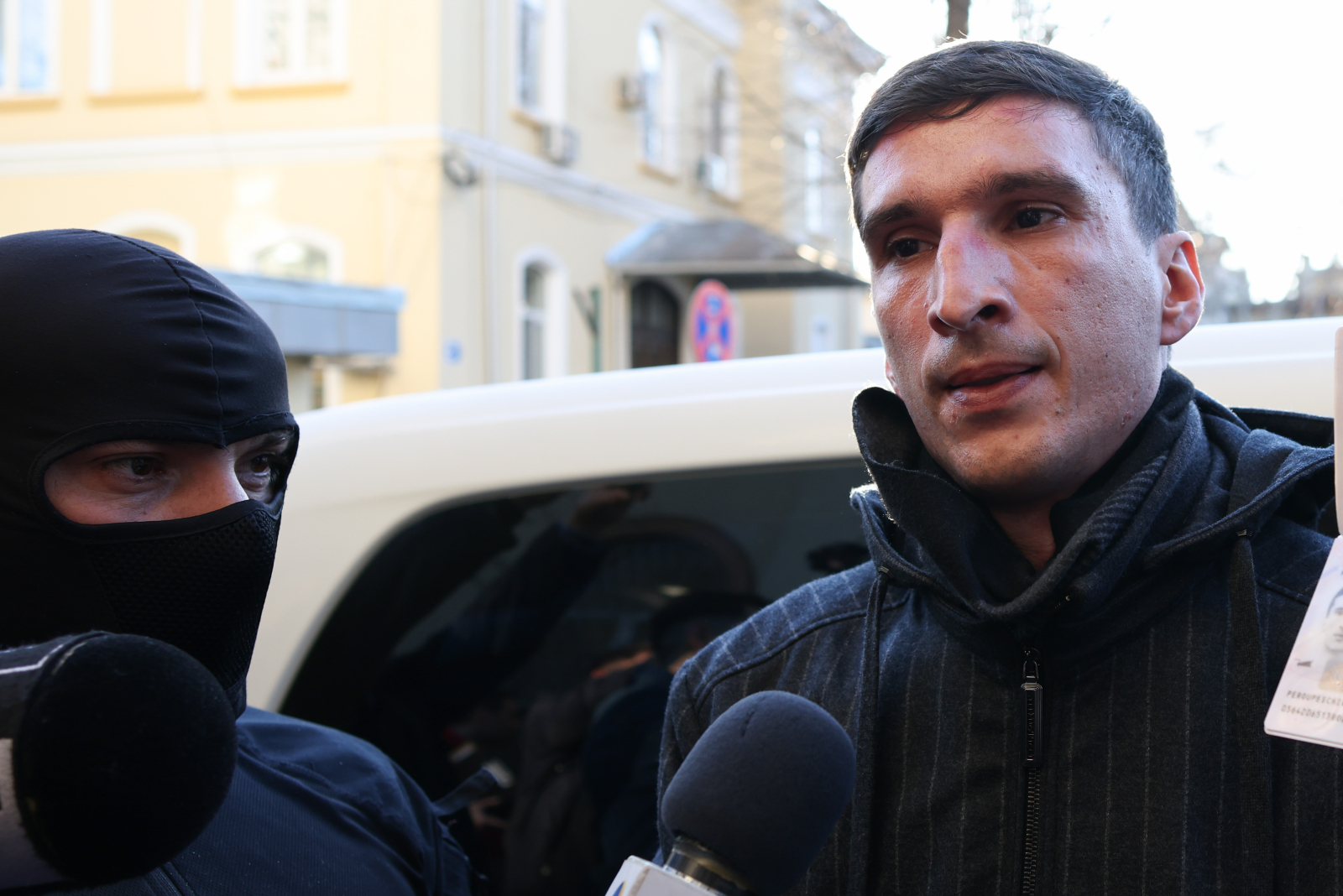 Bogdan Peşchir, finanțatorul campaniei lui Călin Georgescu, eliberat din arest de Tribunalul Bucureşti Bogdan Peşchir, finanțatorul campaniei lui Călin Georgescu, eliberat din arest de Tribunalul Bucureşti