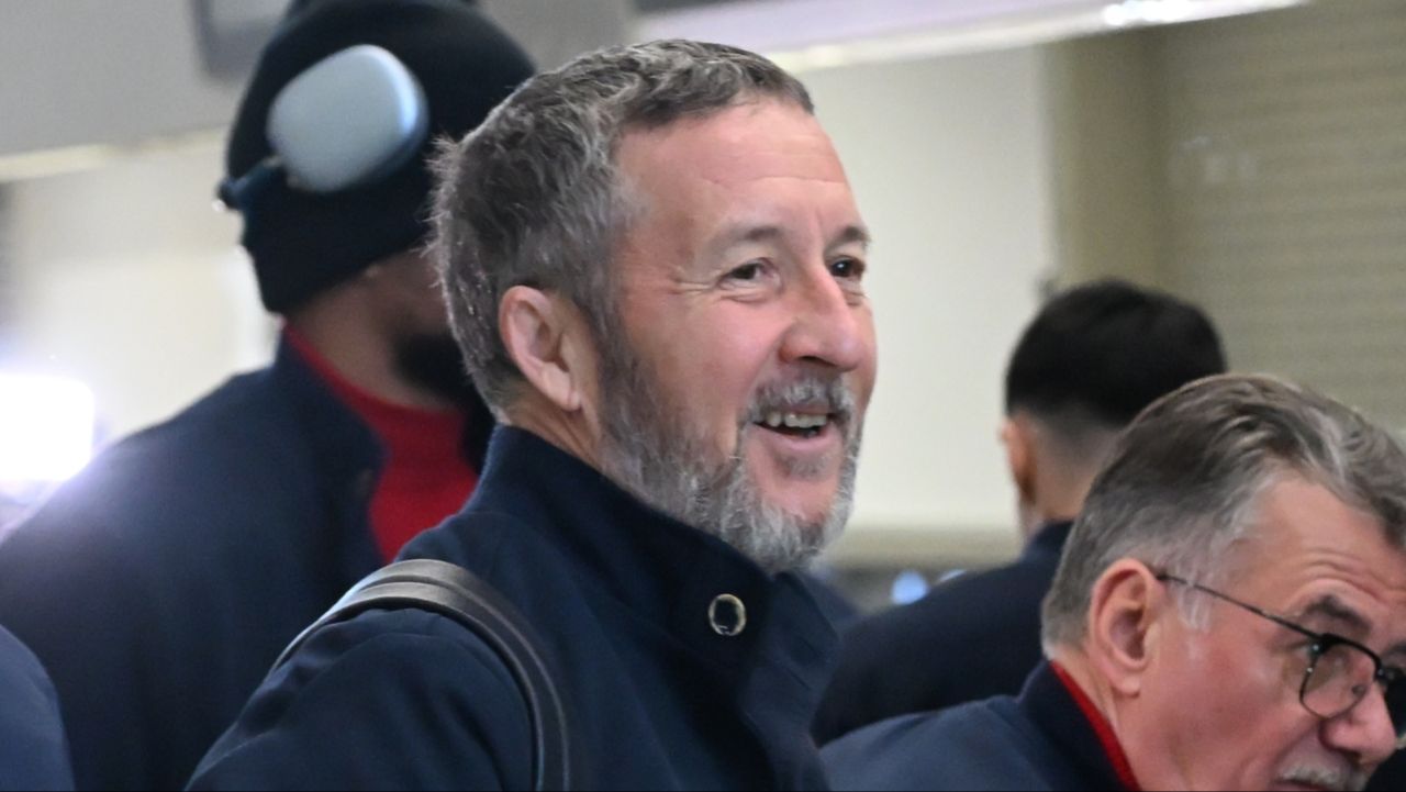 Mihai Stoica a aplaudat un rival din Superligă: ”Candidează la titlul de conducătorul anului!” Mihai Stoica a aplaudat un rival din Superligă: ”Candidează la titlul de conducătorul anului!”