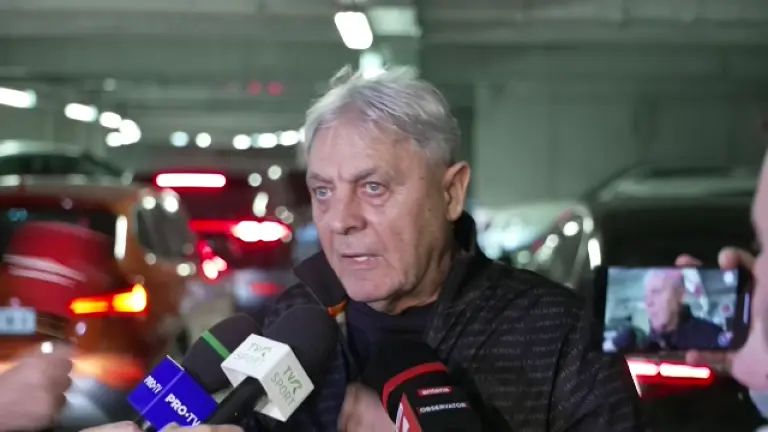 Cârțu a analizat o posibilă despărțire de Mitriță și nu s-a ferit de cuvinte când a vorbit despre ”perla” Craiovei: ”Își alocă merite care nu sunt!”