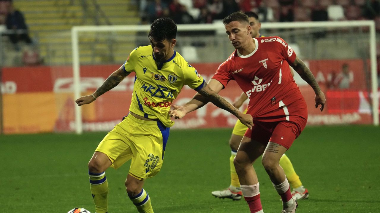 UTA – Petrolul Ploiești 2-0: victoria uriașă a arădenilor înseamnă o veste teribilă pentru Sepsi UTA – Petrolul Ploiești 2-0: victoria uriașă a arădenilor înseamnă o veste teribilă pentru Sepsi