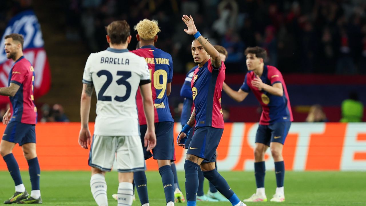 Titluri colosale în presa internațională după Barcelona -3: „Omagiu adus fotbalului / Mulțumim și ne vedem marți!” Titluri colosale în presa internațională după Barcelona -3: „Omagiu adus fotbalului / Mulțumim și ne vedem marți!”