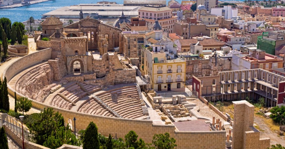 Topul destinațiilor însorite din Europa. Orașul de pe primul loc, ideal pentru iubitorii de plajă