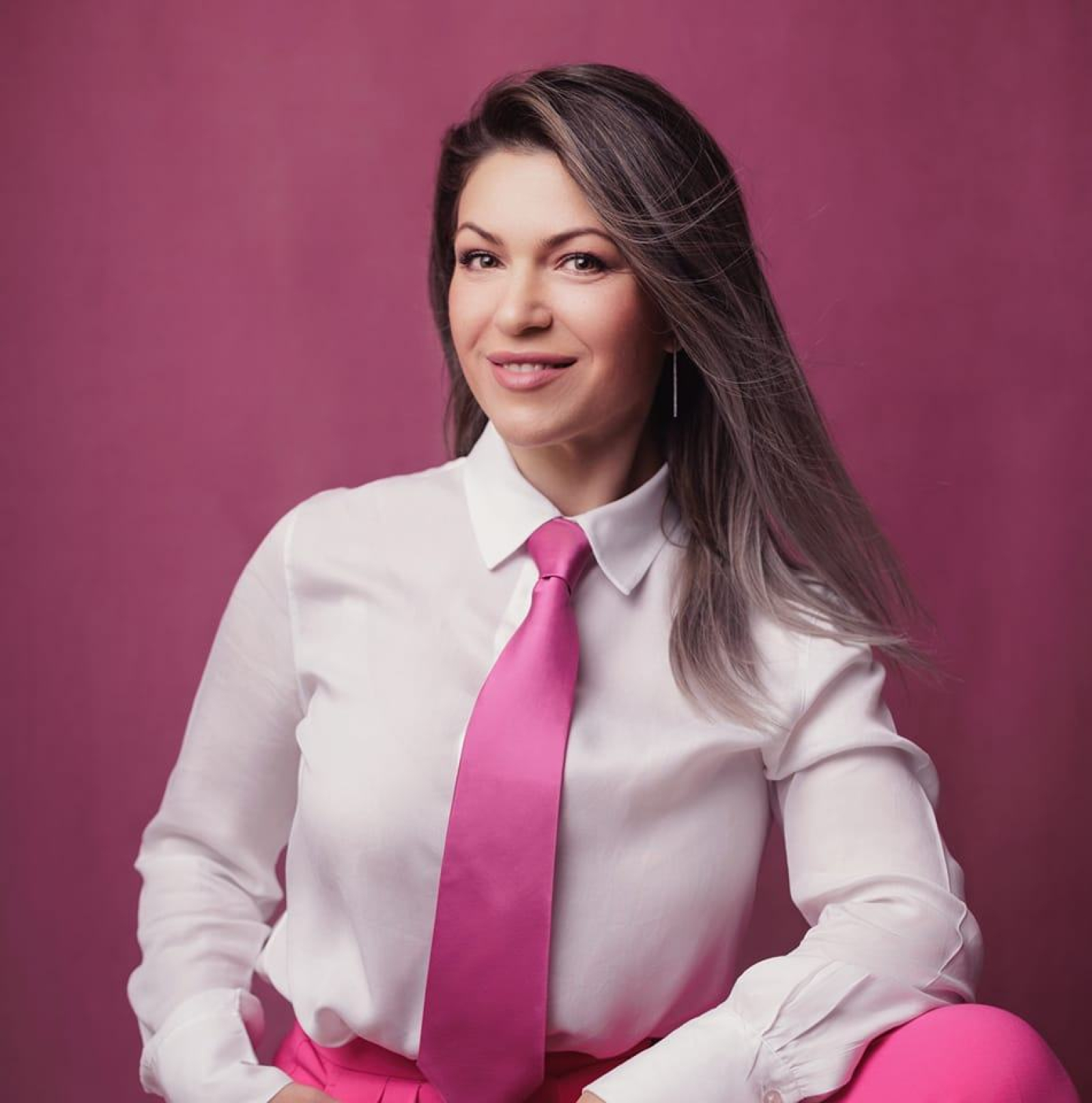 „N-a mai purtat o rochie de 10 ani până acum”. Cum Teodora Baciu a reușit să schimbe vieți. Iată ceva ce nu te-ai aștepta să vezi! foto