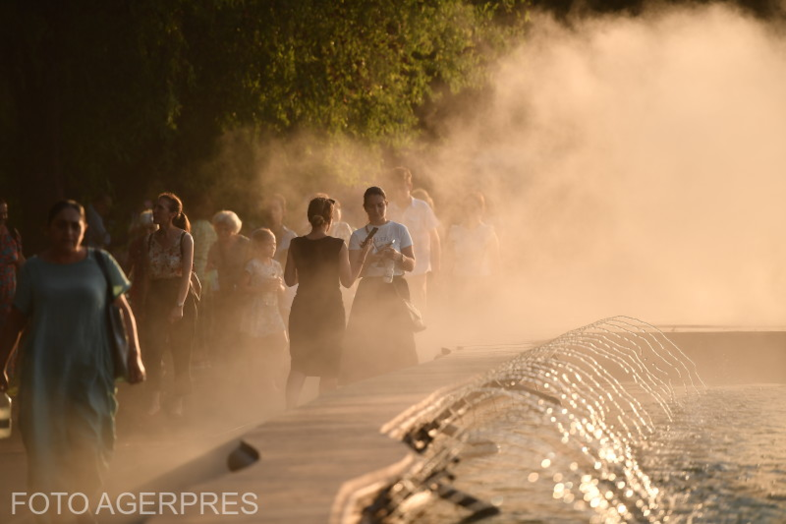 Vremea săptămânile viitoare. Roxana Bojariu (ANM): Furtuni anormale în România