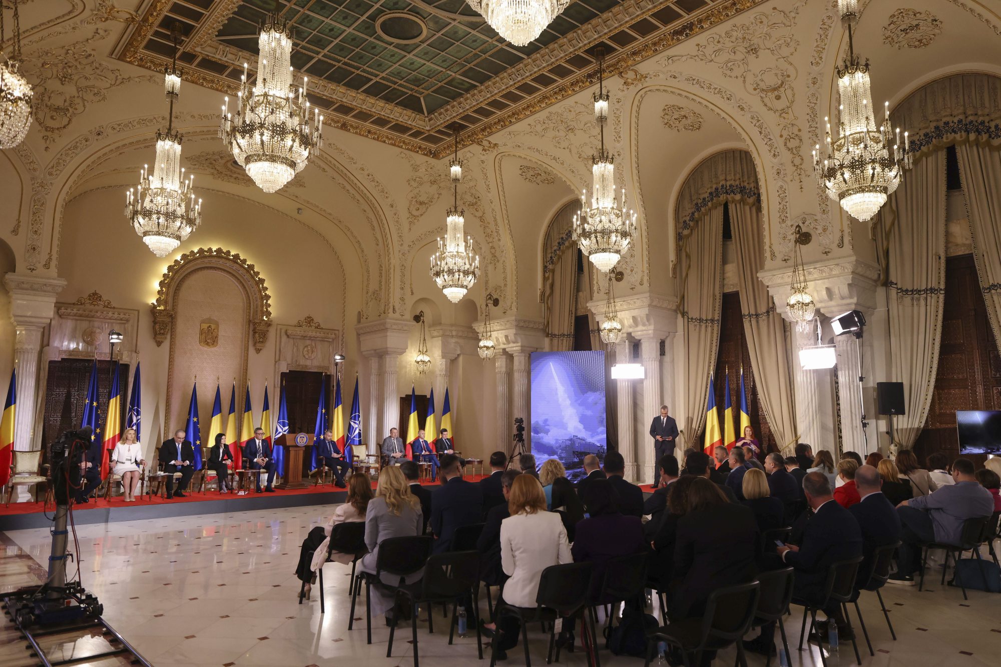 FACT-CHECKING la a doua dezbatere prezidențială. Despre ce au mințit candidații