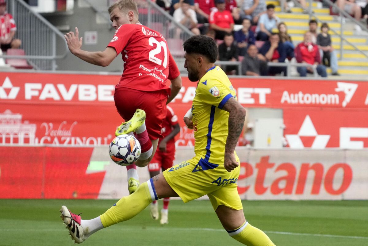 UTA o învinge pe Petrolul cu 2-0 și părăsește „zona roșie” din play-out-ul Superligii. Clasamentul ACUM UTA o învinge pe Petrolul cu 2-0 și părăsește „zona roșie” din play-out-ul Superligii. Clasamentul ACUM