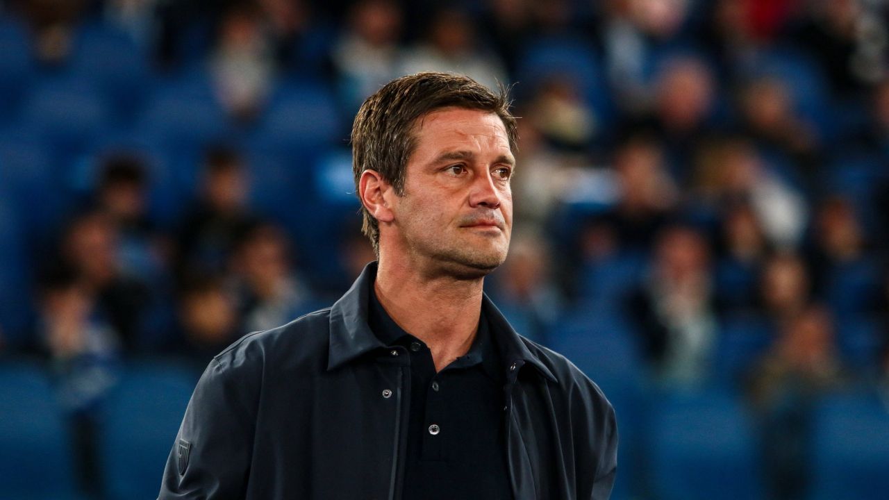 Cristi Chivu, menit să o antreneze pe Inter: ”I-am spus cu mult timp în urmă că va reveni acolo. Am vorbit ieri, mi-a spus asta” Cristi Chivu, menit să o antreneze pe Inter: ”I-am spus cu mult timp în urmă că va reveni acolo. Am vorbit ieri, mi-a spus asta”