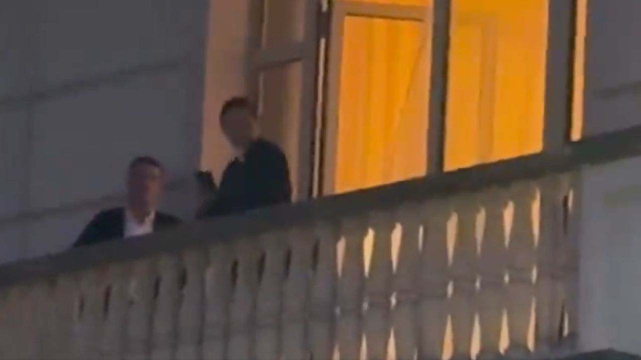 Unde a fost surprins Cristi Chivu cu câteva ore înainte să semneze cu Inter Unde a fost surprins Cristi Chivu cu câteva ore înainte să semneze cu Inter