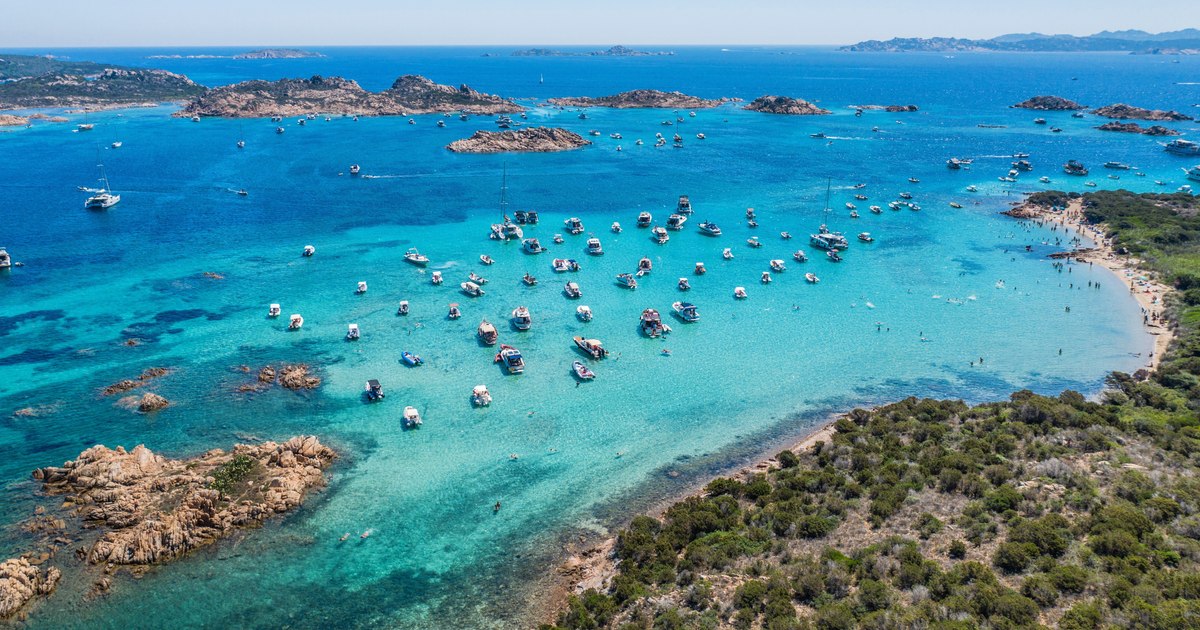 Vacanța ruinată a unei familii de români în Italia: „Mașina ne-a fost deschisă și golită. Poliția a spus că e ceva normal”