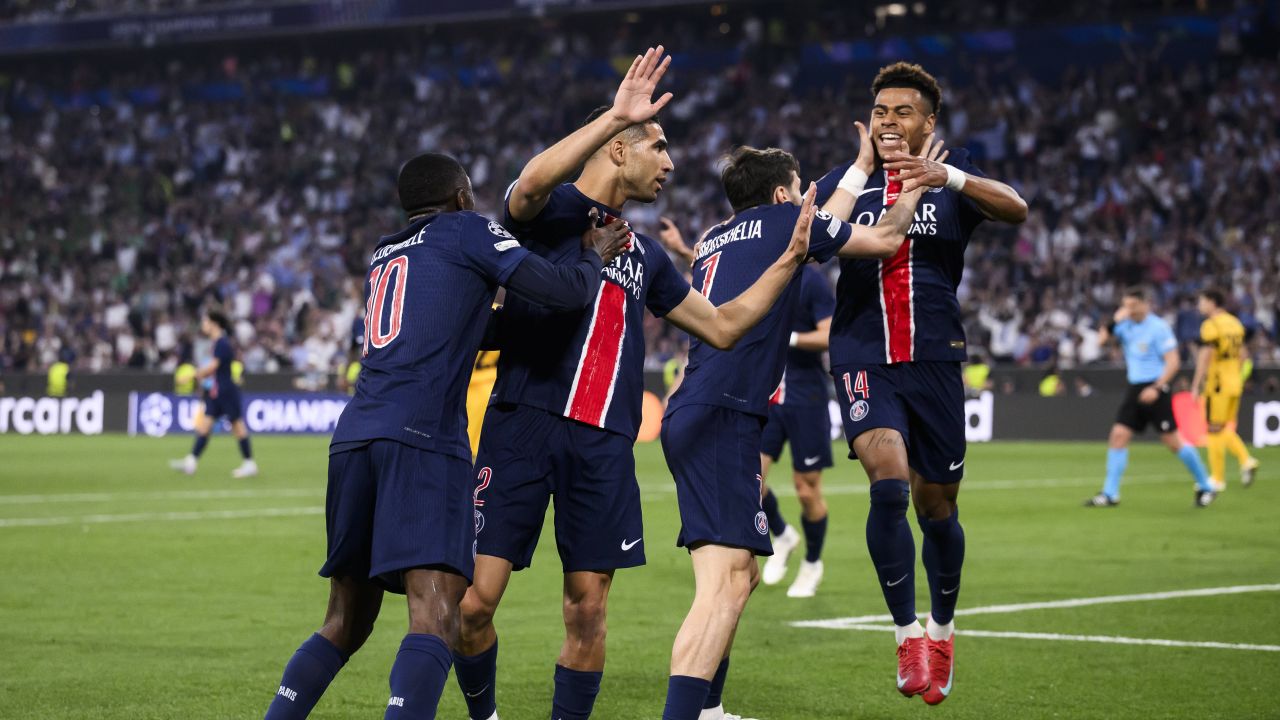 PSG -0: parizienii au dat și golul cinci, iar italienii așteaptă doar fluierul de final PSG -0: parizienii au dat și golul cinci, iar italienii așteaptă doar fluierul de final