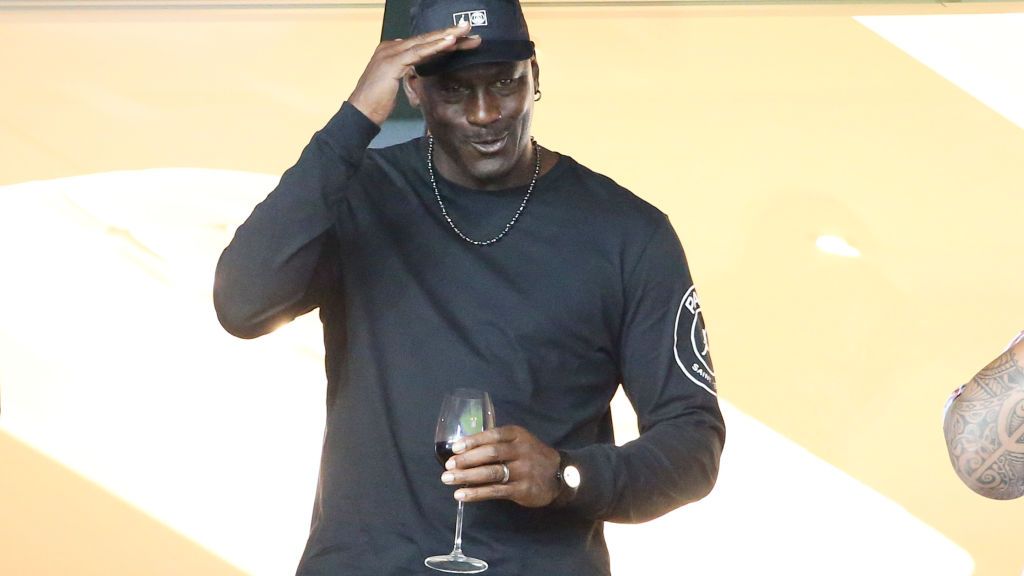 Triumful PSG în Champions League îl umple de bani pe Michael Jordan!